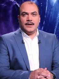 حبس الصحفي محمد الباز شهرًا في قضية سب وقذف أحمد فؤاد نجم.. ونقابة الصحفيين ترفض العقوبات السالبة للحرية في قضايا النشر